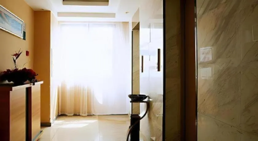 City Comfort Inn Huanggang Macheng City Macheng Square