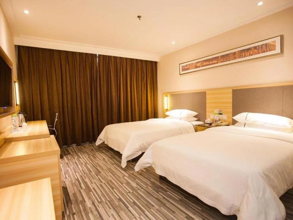 Bed in City Comfort Inn Zhanjiang Seaside Park Guanhai Corridor