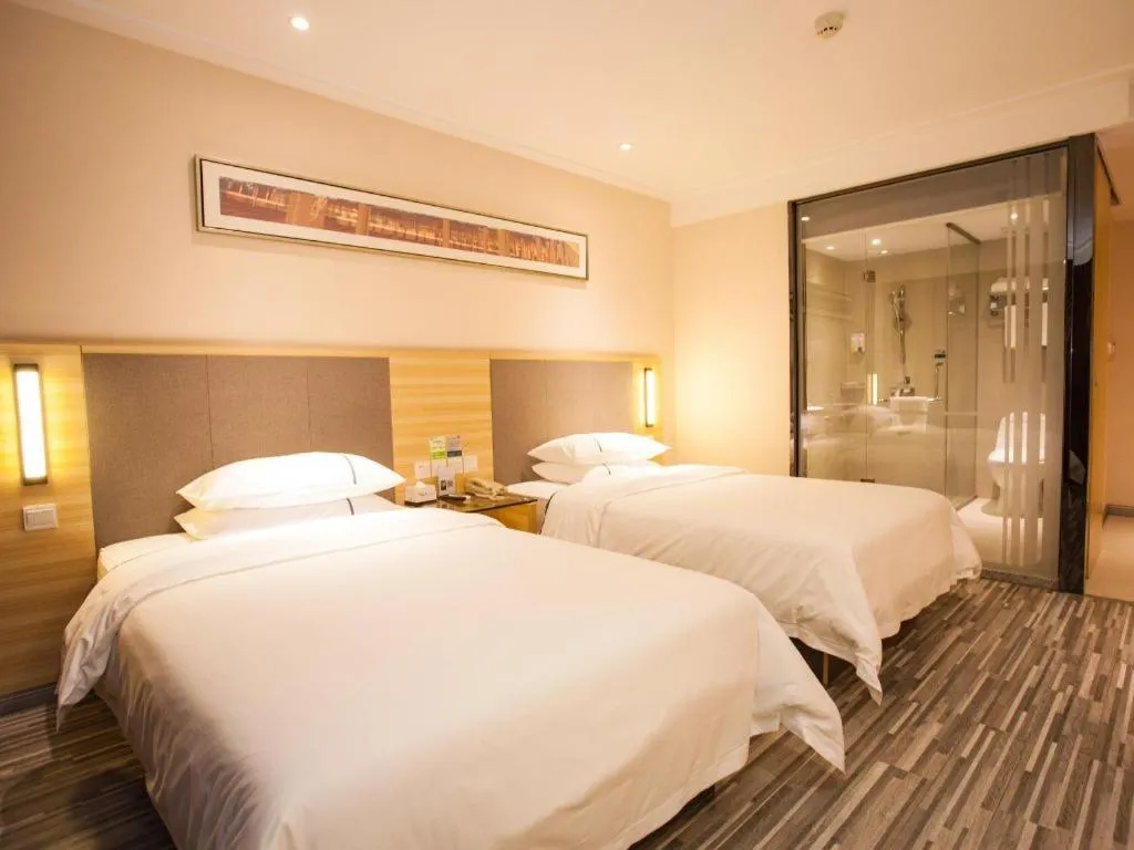 Bed in City Comfort Inn Zhanjiang Seaside Park Guanhai Corridor