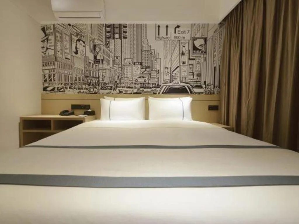 Bed in City Comfort Inn Guiyang Financial City
