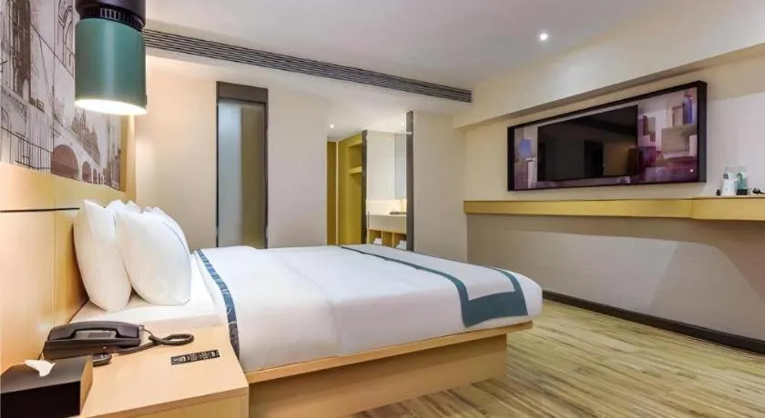 Bed in City Comfort Inn Guiyang Financial City