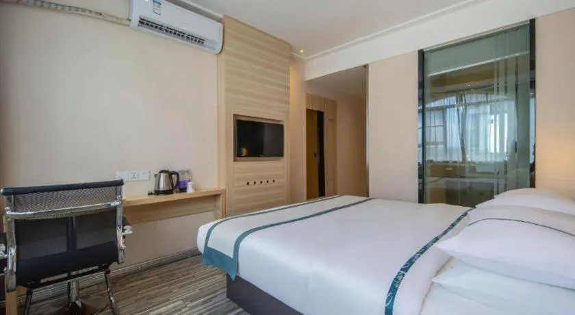 Bed in City Comfort Inn Suizhou Railway Station