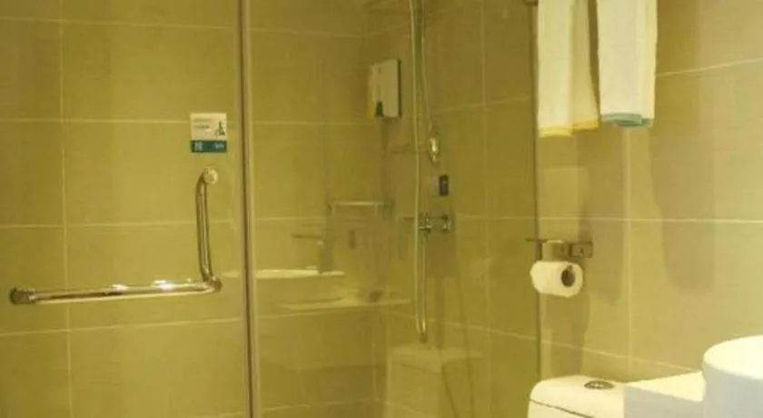 City Comfort Inn Xianning Chongyang Taoxi Avenue