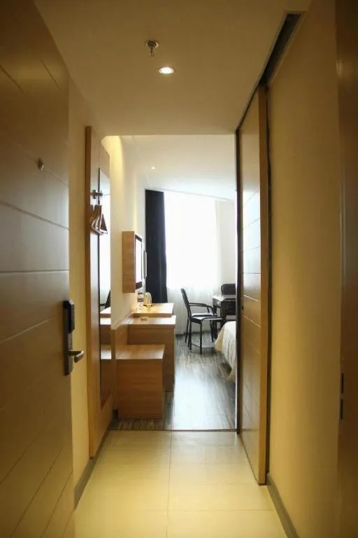 City Comfort Inn Xianning Chongyang Taoxi Avenue