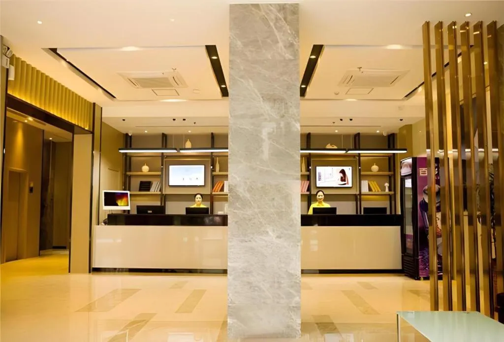 City Comfort Inn Xianning Chongyang Taoxi Avenue