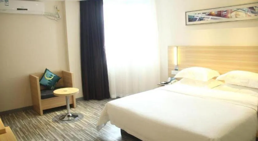 Bed in City Comfort Inn Xianning Chongyang Taoxi Avenue