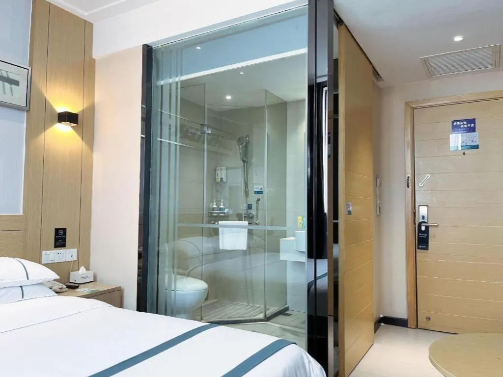 Bed in City Comfort Inn Jingzhou Jianli Jiangcheng Road