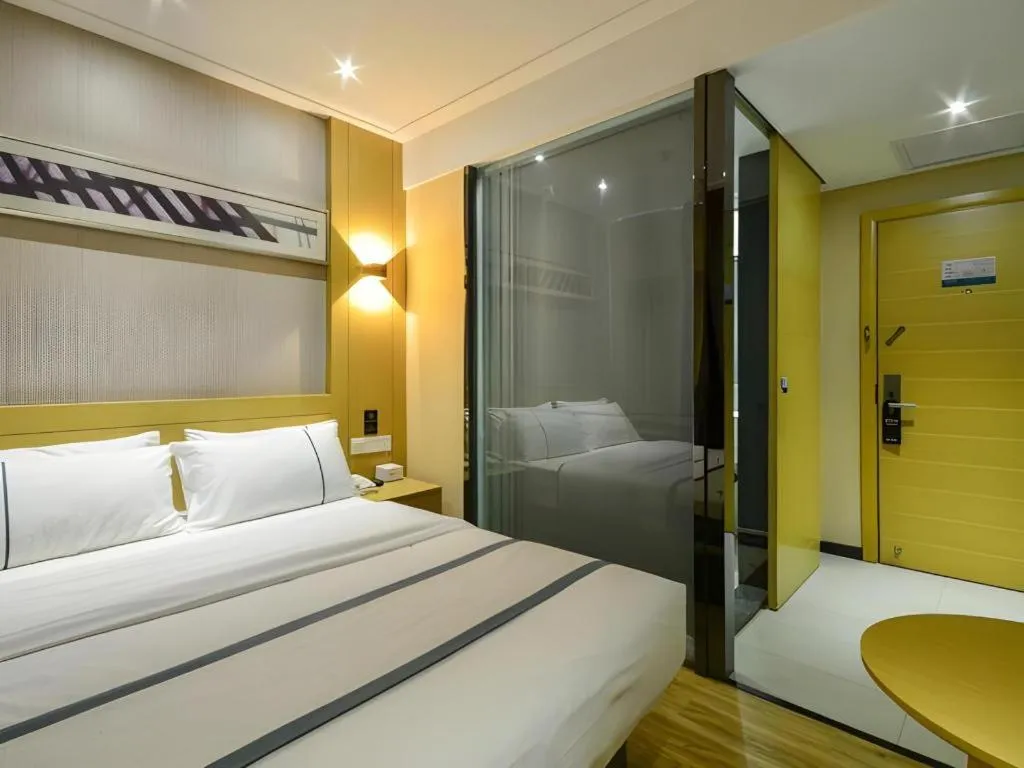 Bed in City Comfort Inn Jingzhou Jianli Jiangcheng Road