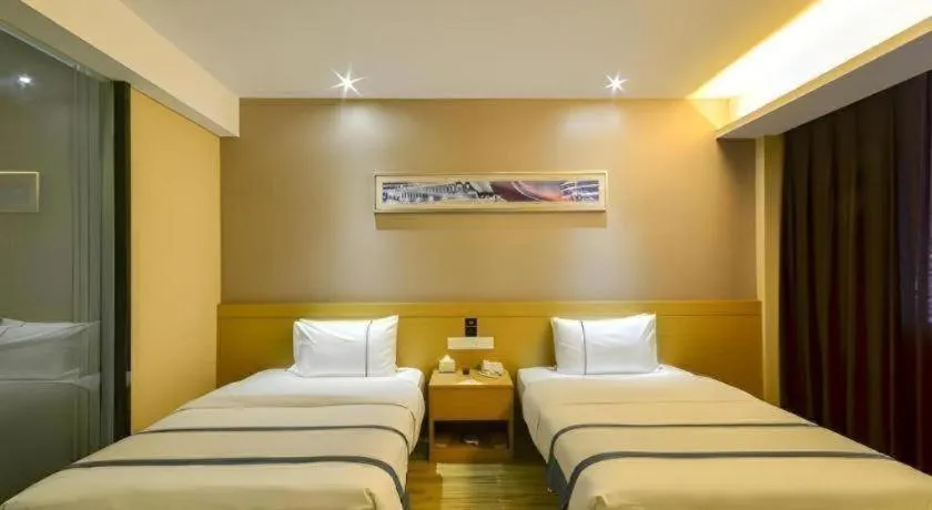 Bed in City Comfort Inn Jingzhou Jianli Jiangcheng Road