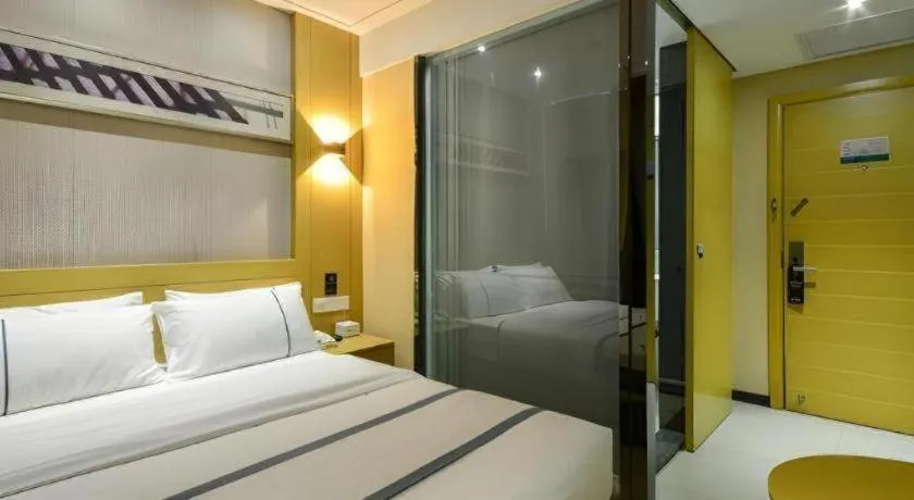 Bed in City Comfort Inn Jingzhou Jianli Jiangcheng Road