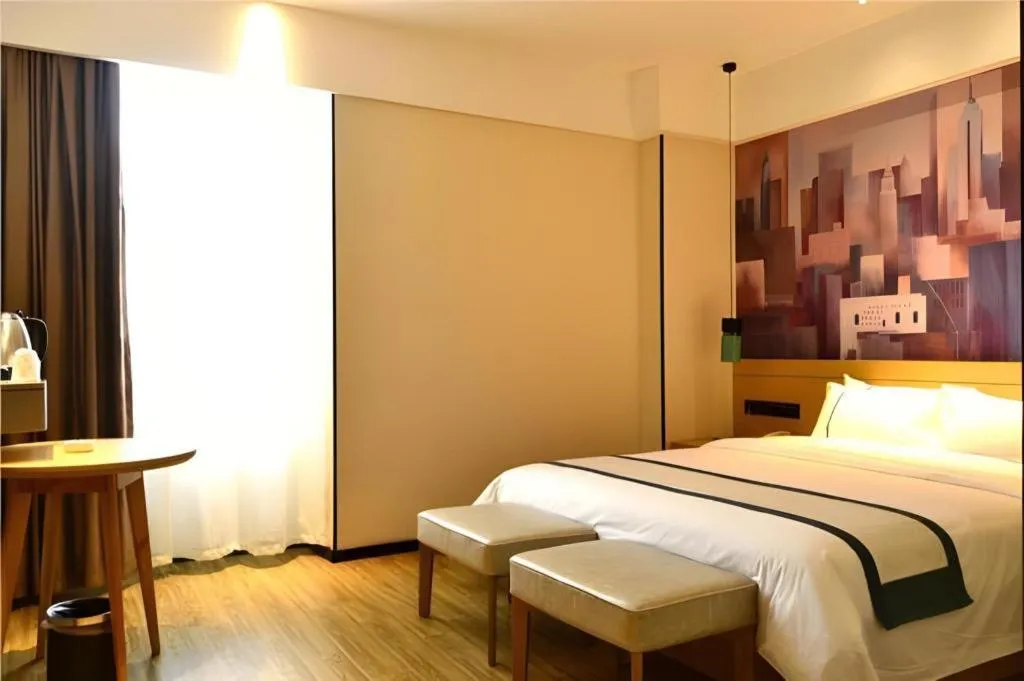 Bed in City Comfort Inn Jinan Railway Station Daming Lake