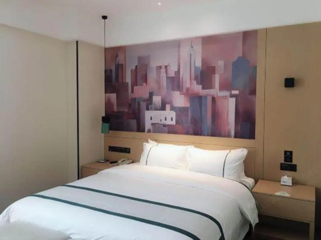 Bed in City Comfort Inn Jinan Railway Station Daming Lake