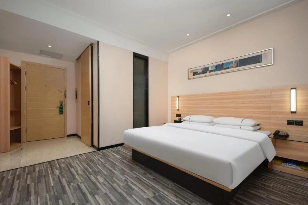 Bed in City Comfort Inn Huangshi Bei Station