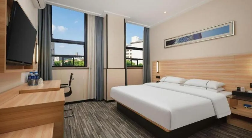 Bed in City Comfort Inn Huangshi Bei Station