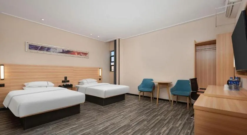 Bed in City Comfort Inn Huangshi Bei Station