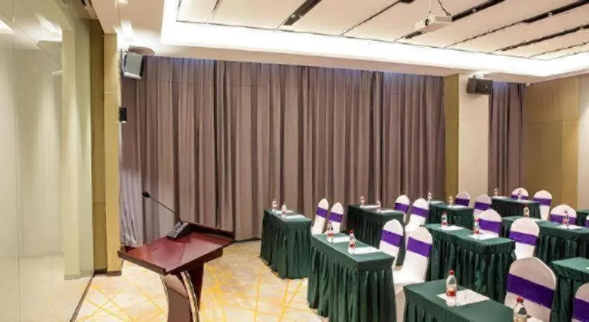 Echarm Hotel Huangshi Yingbin Avenue