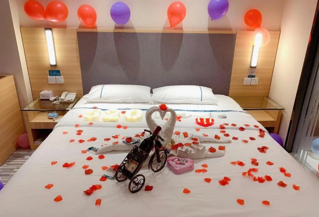 Bed in City Comfort Inn Hefei Anhui Medical University Affiliated Hospital USTC
