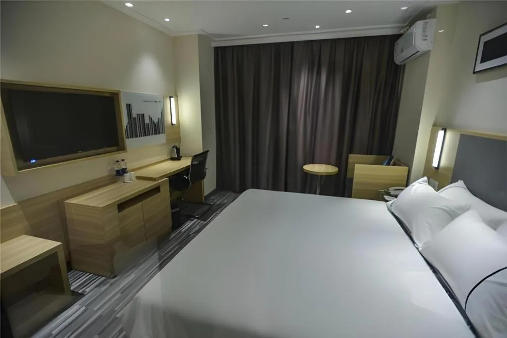 Bed in City Comfort Inn Hefei Anhui Medical University Affiliated Hospital USTC