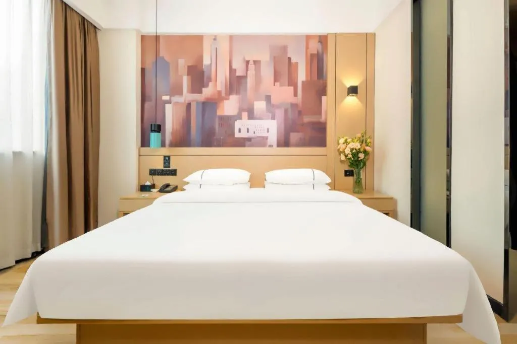 Bed in City Comfort Inn Nanning Jiangnan Wanda Plaza
