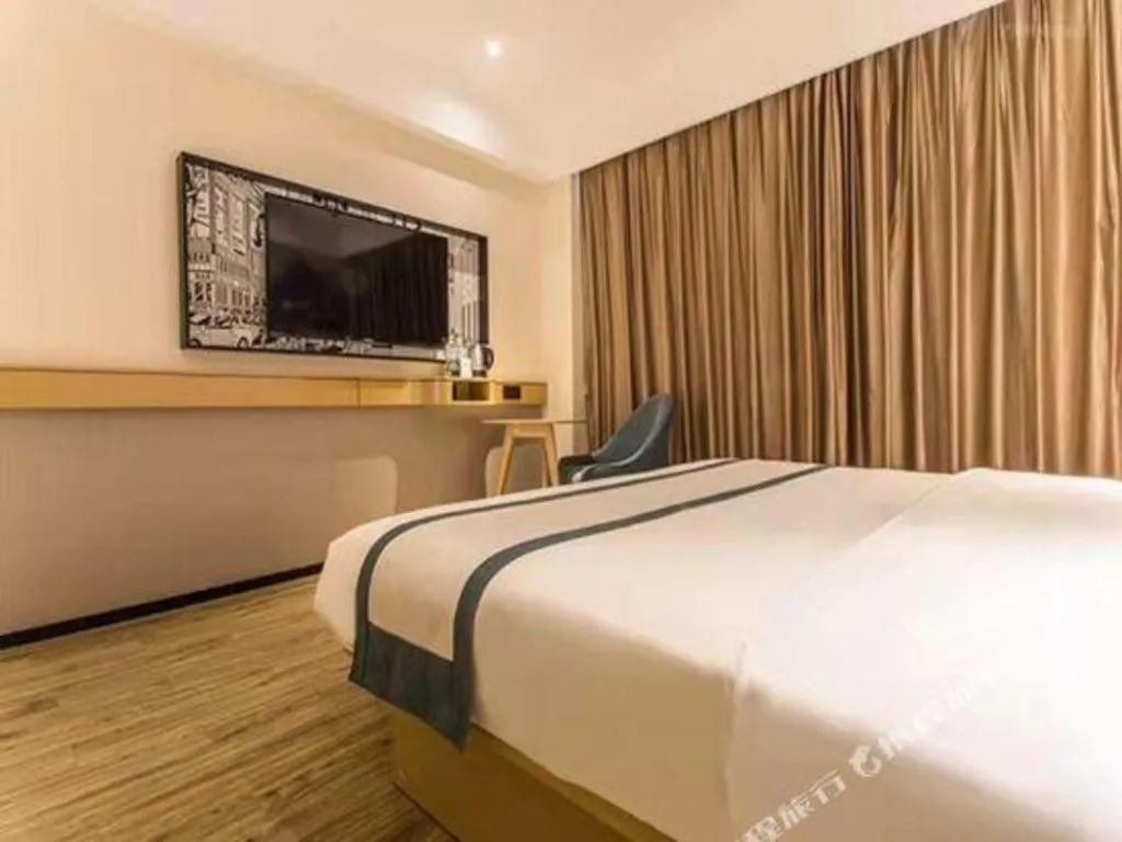 Bed in City Comfort Inn Nanning Jiangnan Wanda Plaza