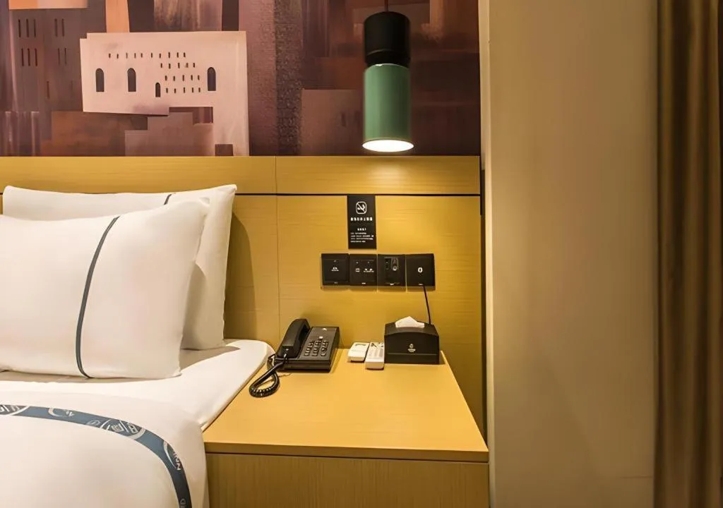 Bed in City Comfort Inn Nanning Jiangnan Wanda Plaza