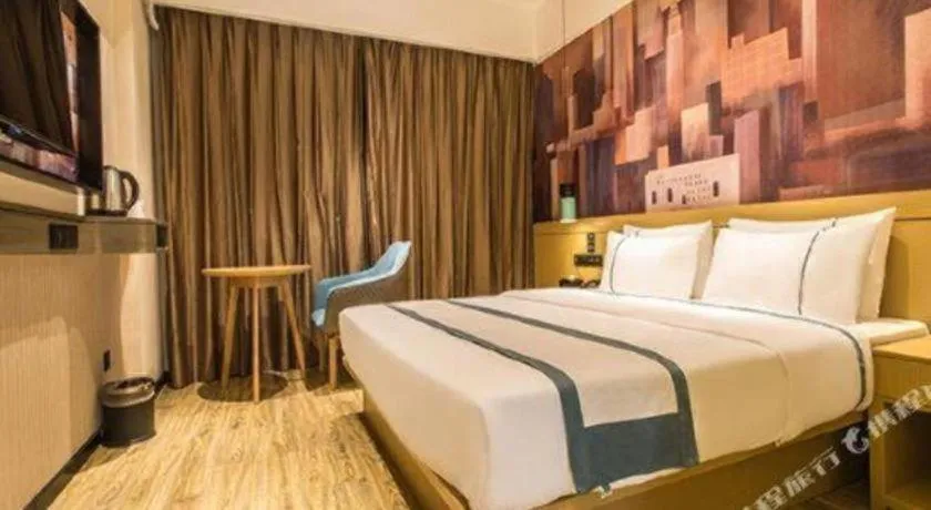 Bed in City Comfort Inn Nanning Jiangnan Wanda Plaza