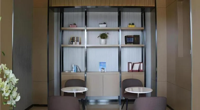 City Comfort Inn Jingmen Jingshan Passenger Station