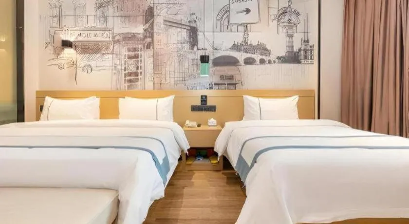 Bed in City Comfort Inn Chongqing Jiangbei International Airport