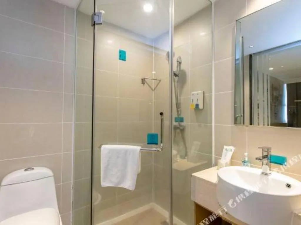 City Comfort Inn Yulin Youth Square 1st People's Hospital