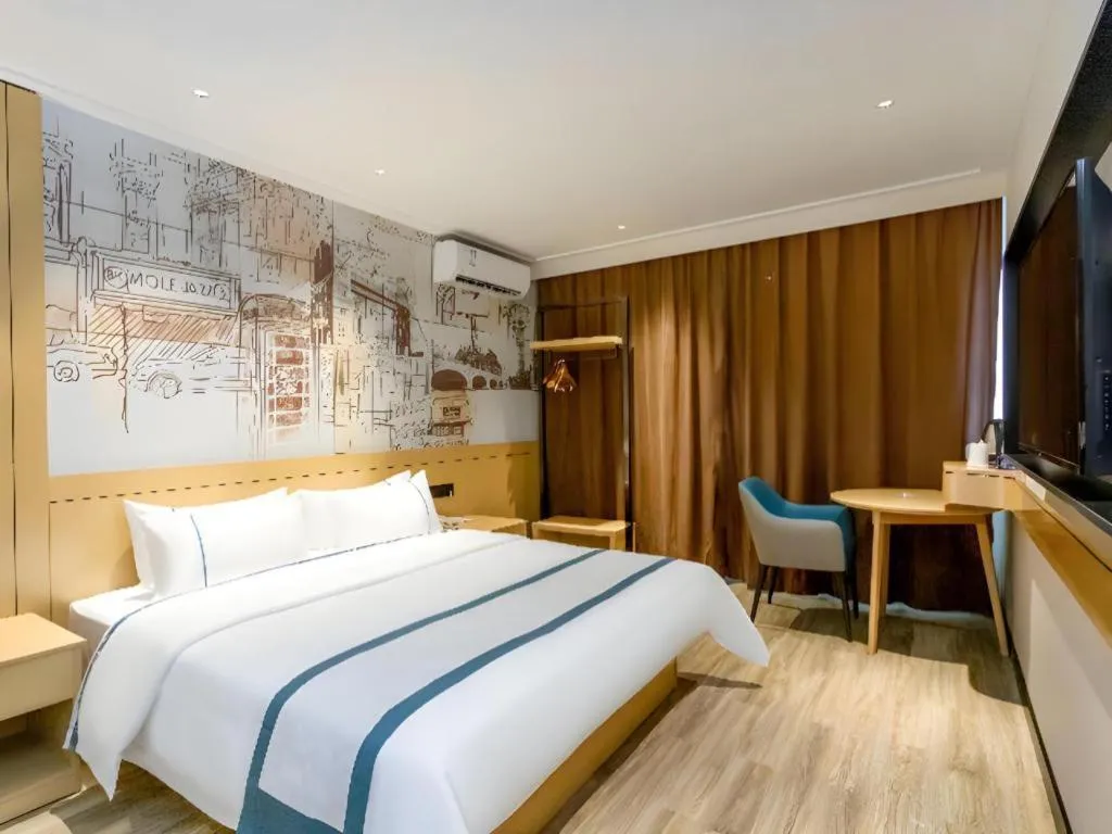 Bed in City Comfort Inn Yulin Youth Square 1st People's Hospital