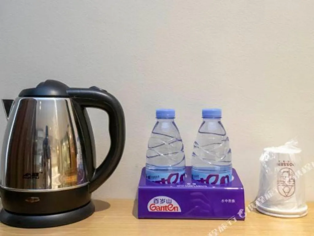 City Comfort Inn Yulin Youth Square 1st People's Hospital