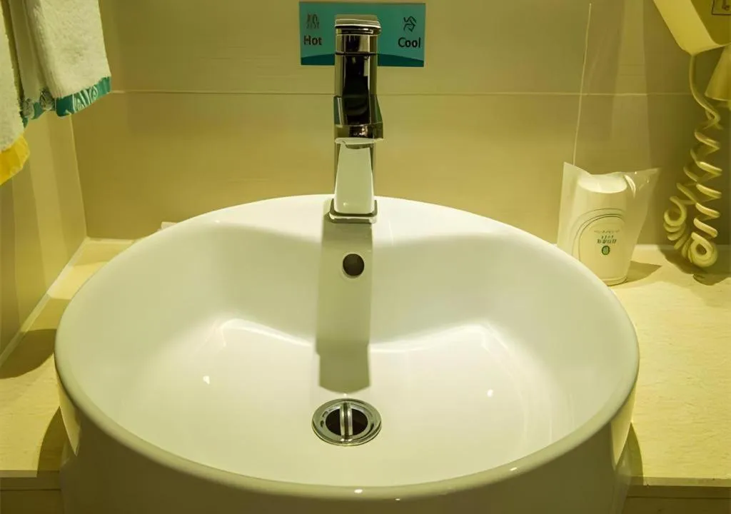 City Comfort Inn Yulin Youth Square 1st People's Hospital