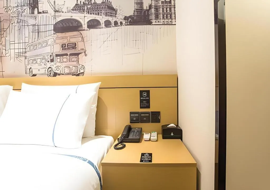 Bed in City Comfort Inn Nanning Guangxi University for Nationalities