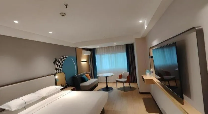 Bed in City Comfort Inn Wuhan Dream Times Baotong Temple Metro Station