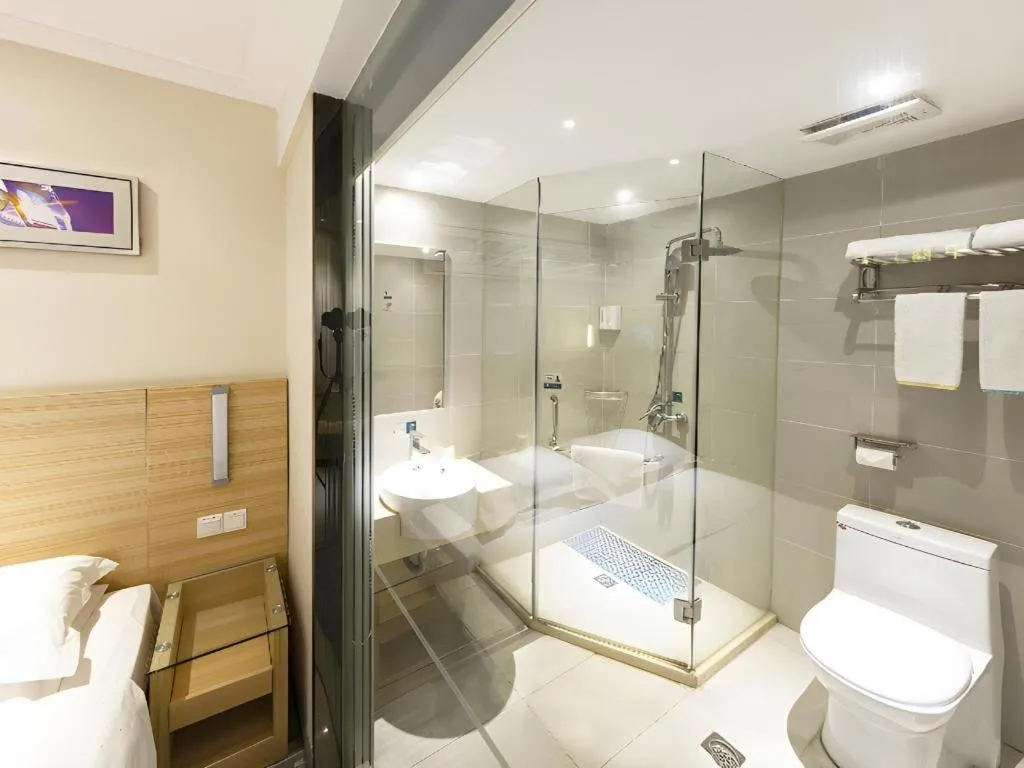 City Comfort Inn Wuhan Dream Times Baotong Temple Metro Station