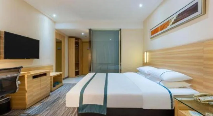 Bed in City Comfort Inn Suizhou Lieshan Avenue