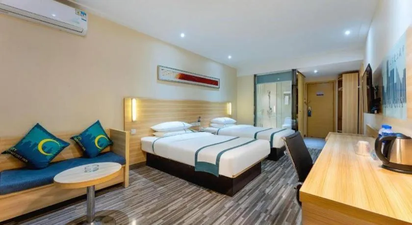 Bed in City Comfort Inn Suizhou Lieshan Avenue