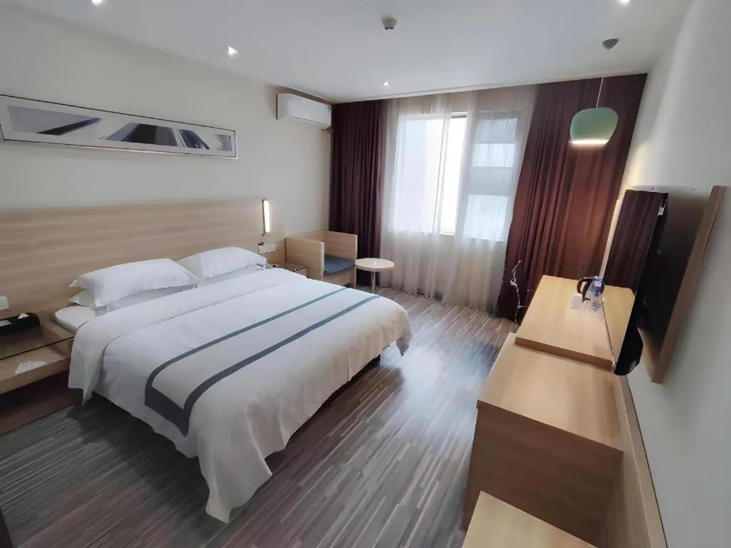 Bed in City Comfort Inn Suizhou Lieshan Avenue