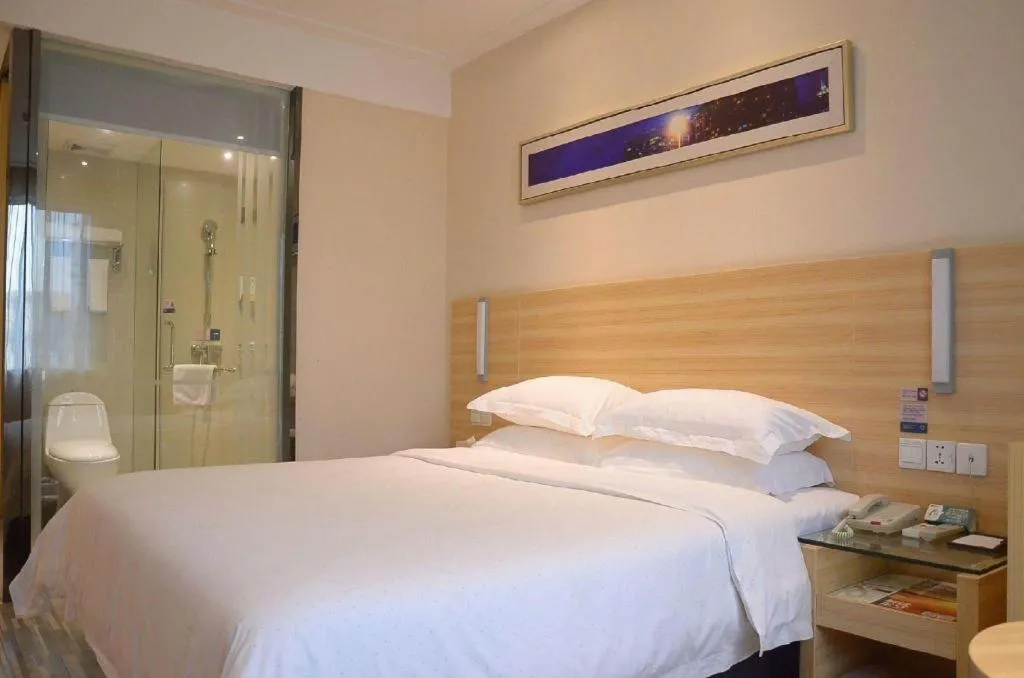 Bed in City Comfort Inn Suizhou Lieshan Avenue