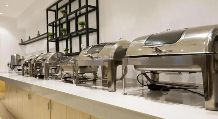 City Comfort Inn Zhanjiang Middle Haibin Avenue Wanda Plaza