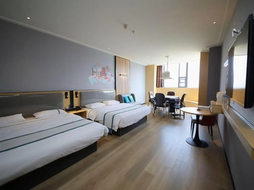 Bed in City Comfort Inn Huangshi Yangxin Mingyuewan Park