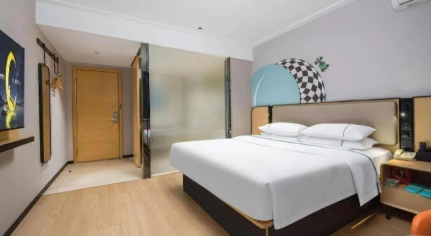 Bed in City Comfort Inn Huangshi Yangxin Mingyuewan Park