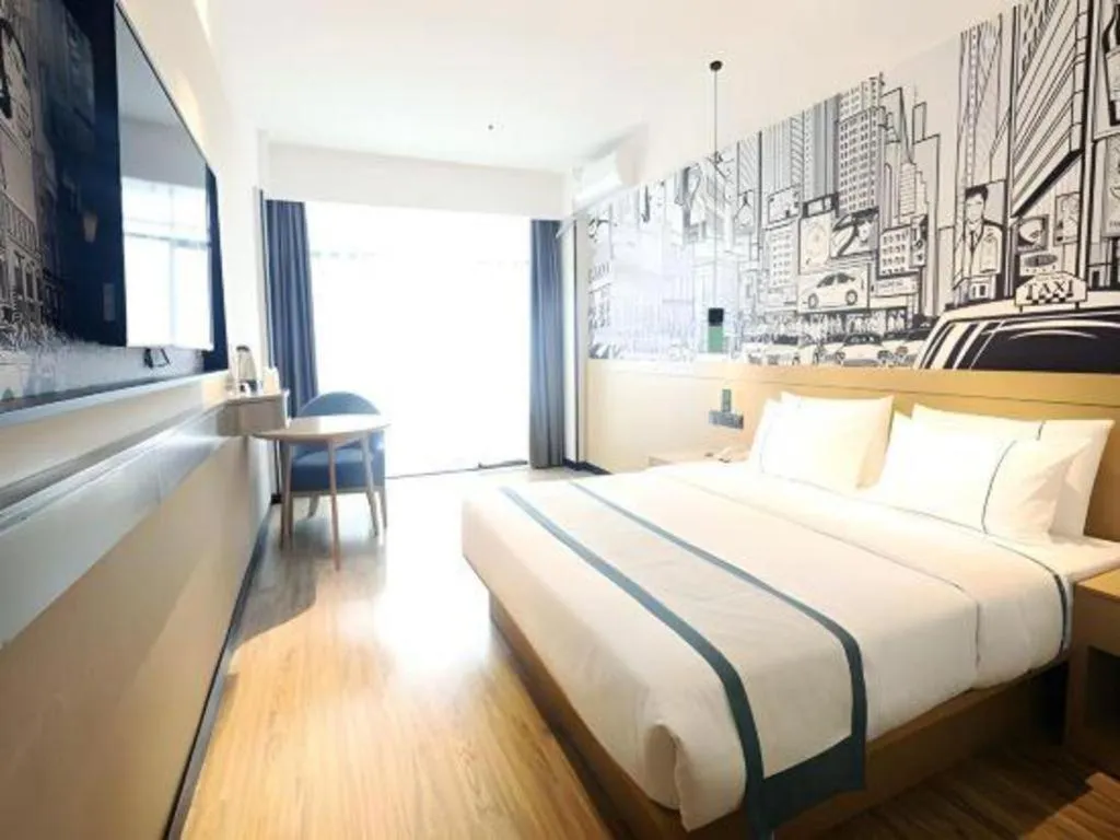 Bed in City Comfort Inn Liuzhou Gubu Street Ma'anshan Park