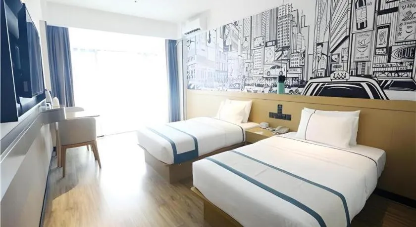 Bed in City Comfort Inn Liuzhou Gubu Street Ma'anshan Park