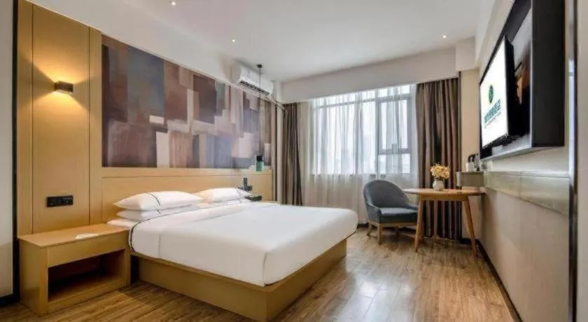 Bed in City Comfort Inn Liuzhou Gubu Street Ma'anshan Park