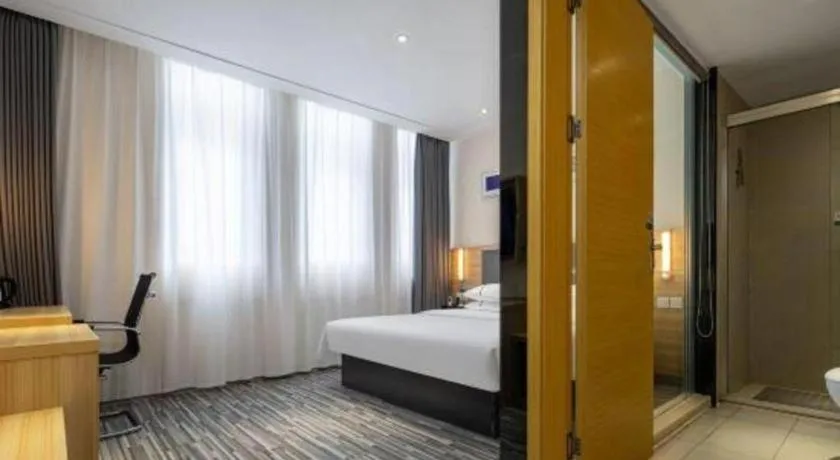 Bed in City Comfort Inn Hefei Binhu Wanda Plaza