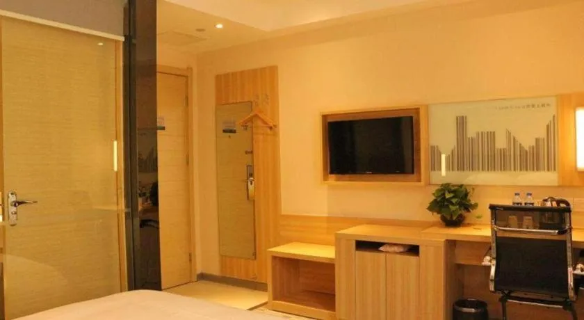 Bed in City Comfort Inn Hefei Binhu Wanda Plaza