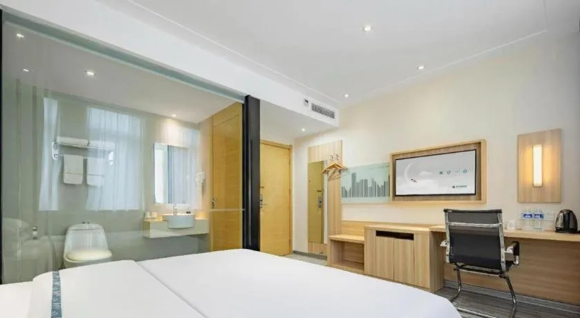 Bed in City Comfort Inn Hefei Binhu Wanda Plaza
