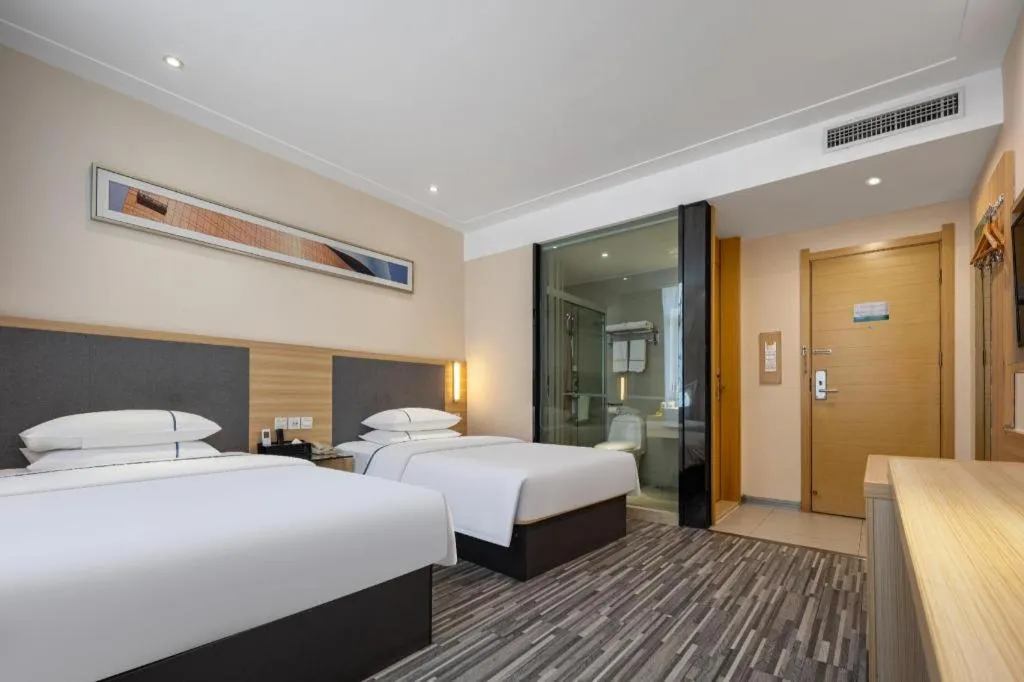 Bed in City Comfort Inn Hefei Binhu Wanda Plaza