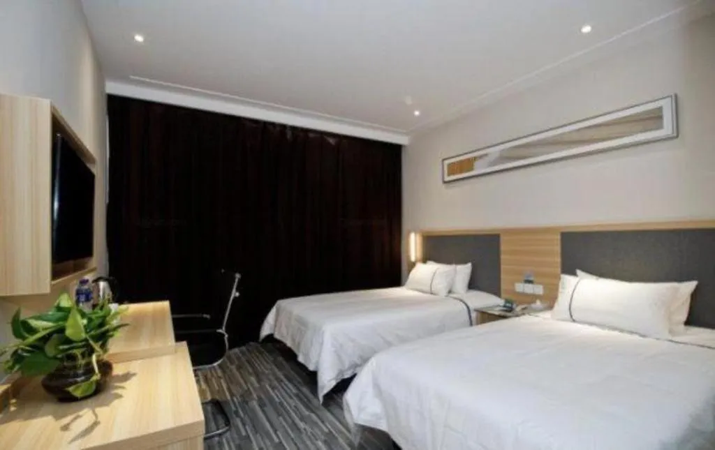 Bed in City Comfort Inn Hefei Binhu Wanda Plaza
